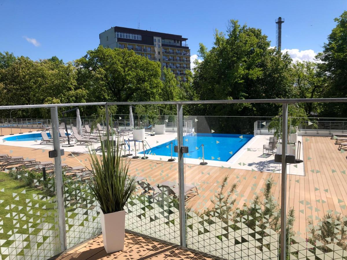 Apartament S&S Nadmorskie Tarasy Kolobrzeg D302 Bagian luar foto