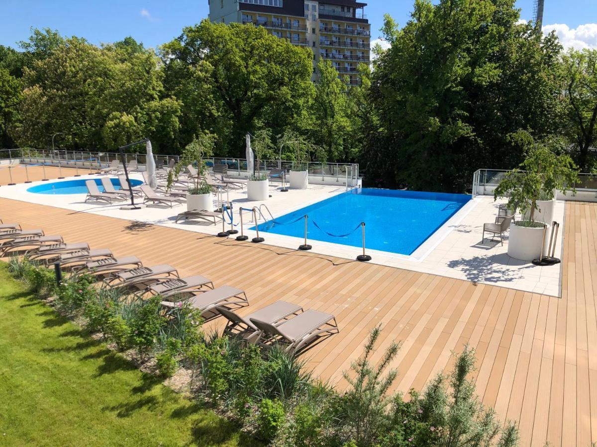 Apartament S&S Nadmorskie Tarasy Kolobrzeg D302 Bagian luar foto